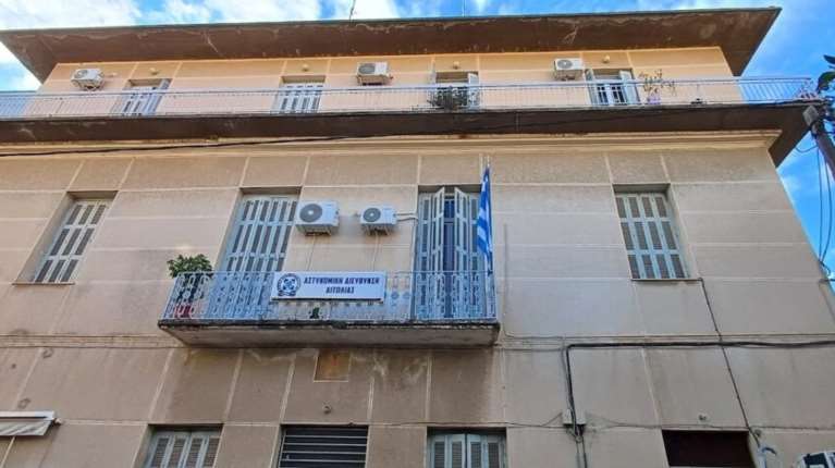 Μεσολόγγι: Αξιωματικός της αστυνομίας ομολόγησε υπεξαίρεση 200.000 ευρώ από τα ταμεία της υπηρεσίας