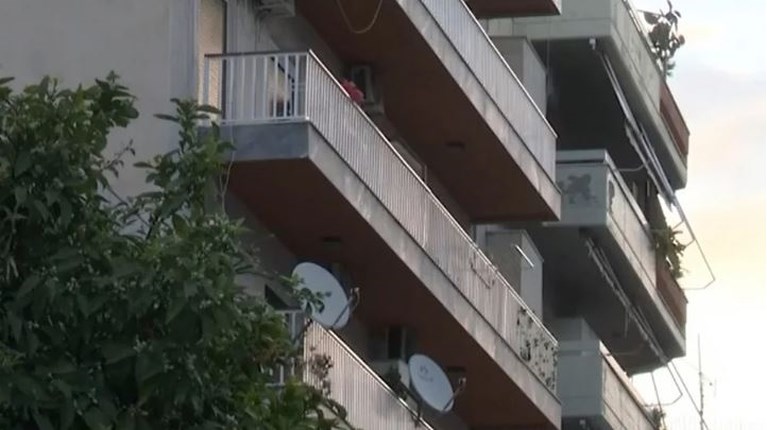 ζωγραφου πολυκατοικια