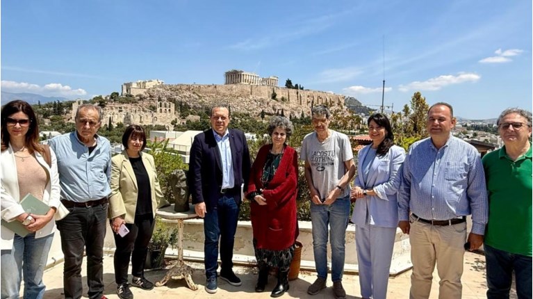 ΣΩΚΡΑΤΗΣ ΦΑΜΕΛΛΟΣ