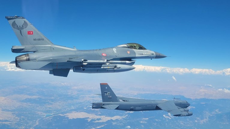 τουρκια F-16