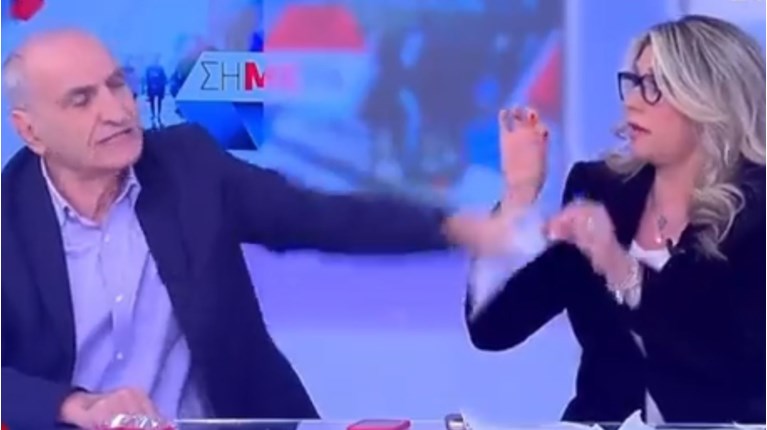 Βαρεμενος Καραμανλή