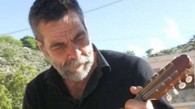 Λευτέρης Καλομοίρης