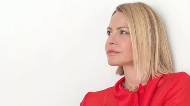 Τζένη Μπαλατσινού