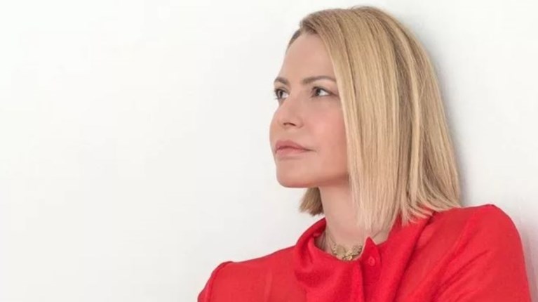 Τζένη Μπαλατσινού