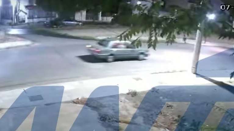 Βίντεο ντοκουμέντο από το σοβαρό τροχαίο ατύχημα με εγκατάλειψη, στο Ζεφύρι - Ασύλληπτος ο οδηγός