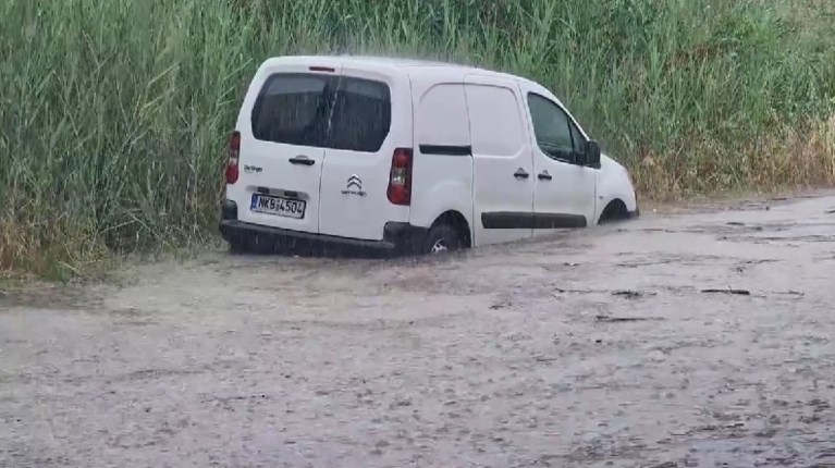 ΘΕΣΣΑΛΟΝΙΚΗ ΒΡΟΧΗ ΩΡΑΙΟΚΑΣΤΡΟ
