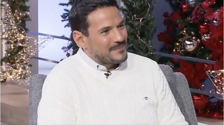 Κώστας Τσουρός