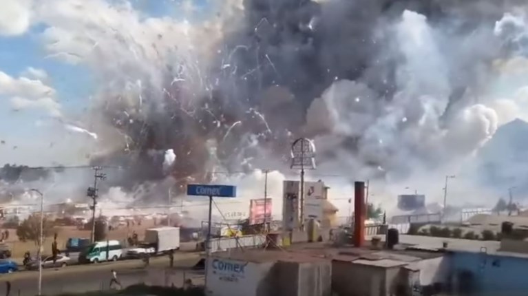 ΤΑΙΛΑΝΔΓΗ ΠΥΡΟΤΕΧΝΗΜΑΤΑ