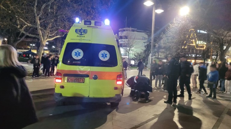 ανηλικες λαρισα