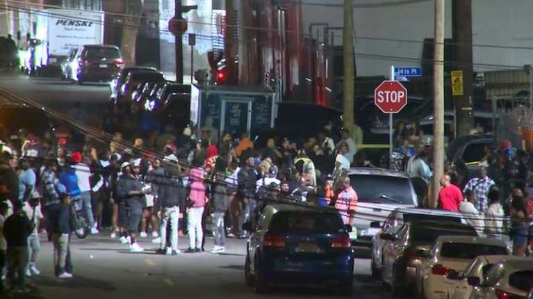 Μακελειό στο Λος  Άντζελες: 2 νεκροί, 6 τραυματίες μετά από ένοπλη επίθεση σε πάρτι [βίντεο]