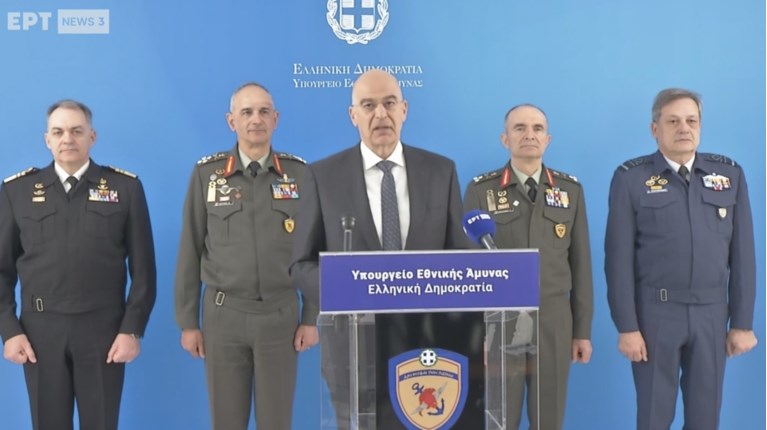 ΔΕΝΔΙΑΣ ΛΑΙΒ