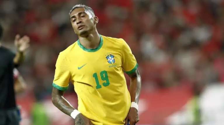 Ο Ραφίνια κατηγορεί τη Disneyland για ρατσισμό: &quot;Αγνοήσατε τον γιο μου επειδή δεν είναι λευκός&quot; [βίντεο]