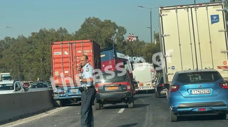 τροχαιο αθηνων λαμιας