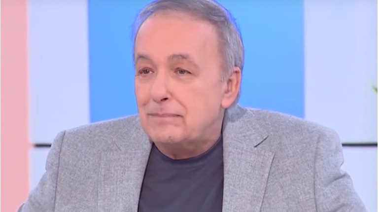 Ανδρέας Μικρούτσικος