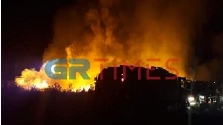 φωτια θεσσαλονικη