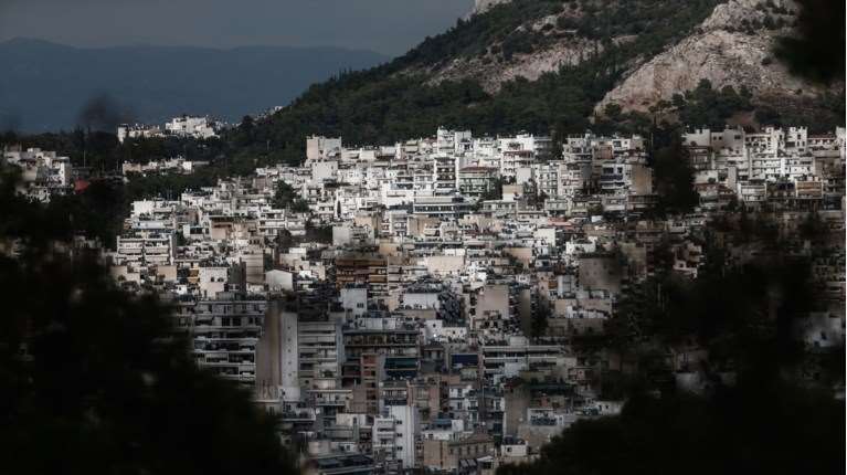 Νέο πρόγραμμα &quot;Ανακαινίζω το Σπίτι&quot; με κρατική επιδότηση: Για να μπουν νέα σπίτια στην αγορά και να πέσουν τα ενοίκια