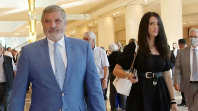 ΠΑΤΟΥΛΗΣ ΓΑΜΟΣ