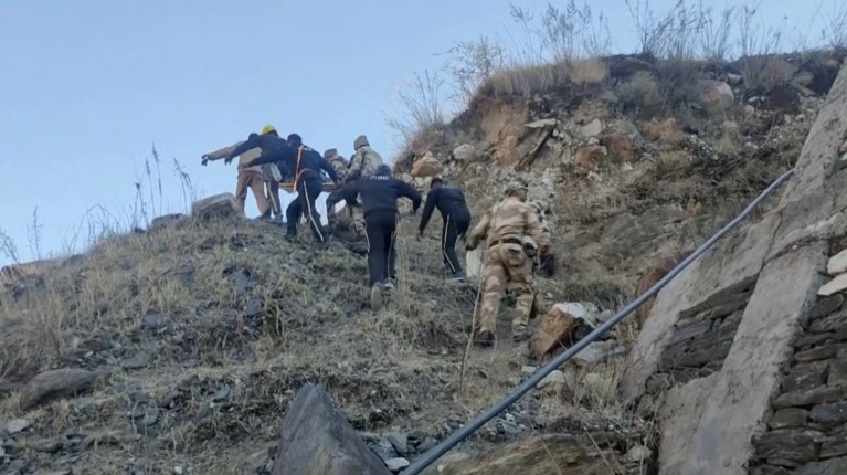 Κατάρρευση παγετώνα στα Ιμαλάια