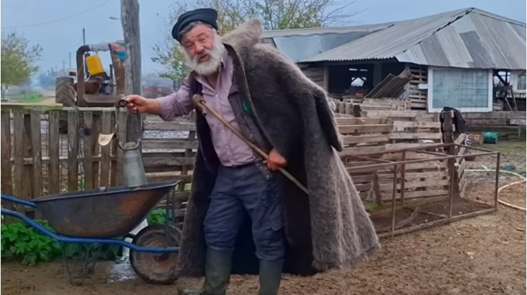 ΚΤΗΝΟΤΡΟΦΟΣ