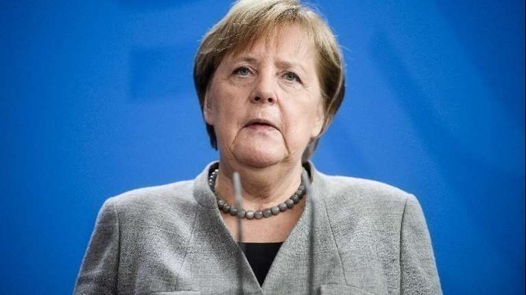 Γερμανία: Η Μέρκελ διέψευσε δημοσίευμα περί υποψηφιότητάς της για το αξίωμα του Ομοσπονδιακού Προέδρου