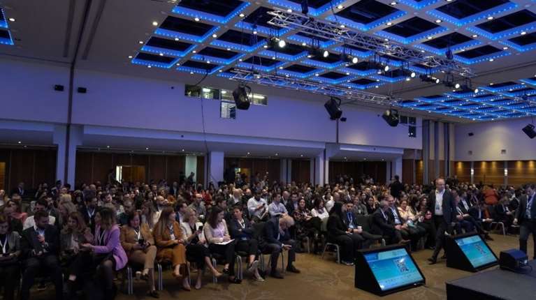 Περισσότεροι από 1.300 οι ενδιαφερόμενοι στην εκδήλωση Rebrain Greece στο Λονδίνο