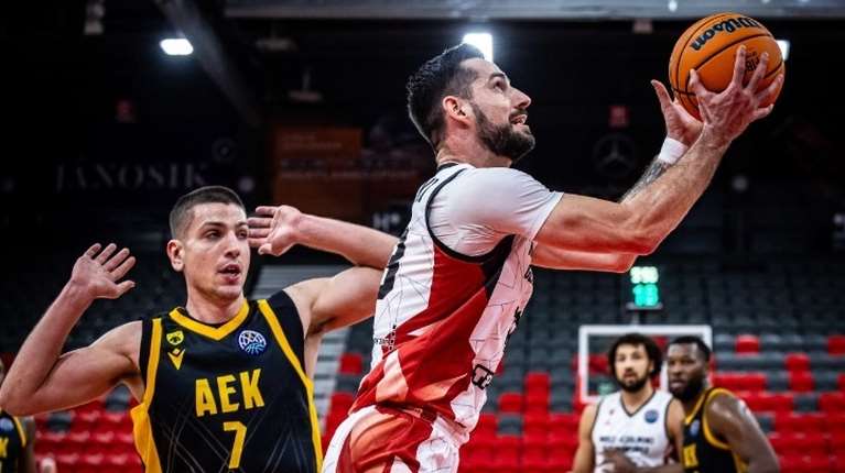 BCL: Πρώτη, αλλά.. αδιάφορη ήττα για την ΑΕΚ με 80-69 από τη Ζόλνοκι - Είχε ήδη προκριθεί στους "16"