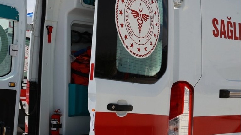 ΤΟΥΡΚΙΑ ΑΣΘΕΝΟΦΟΡΟ