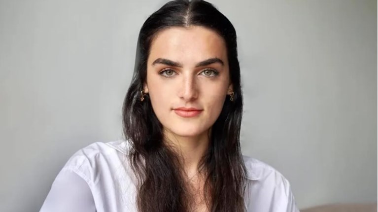 Αγγελίνα Τερλάκη