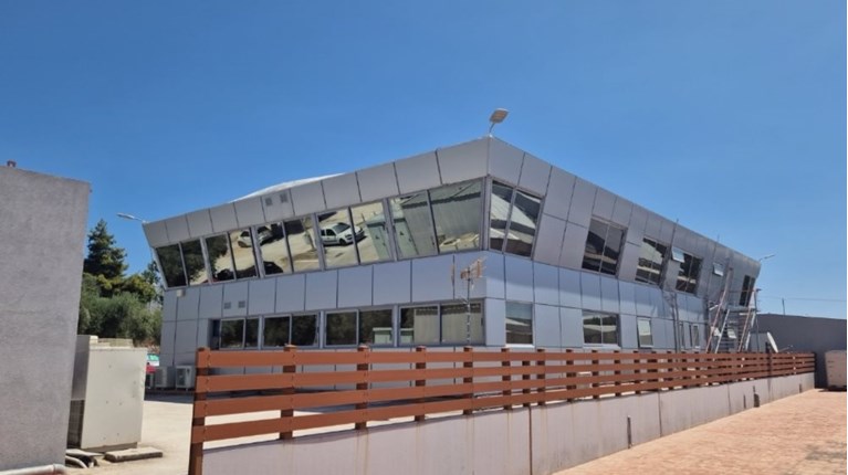 Demco
