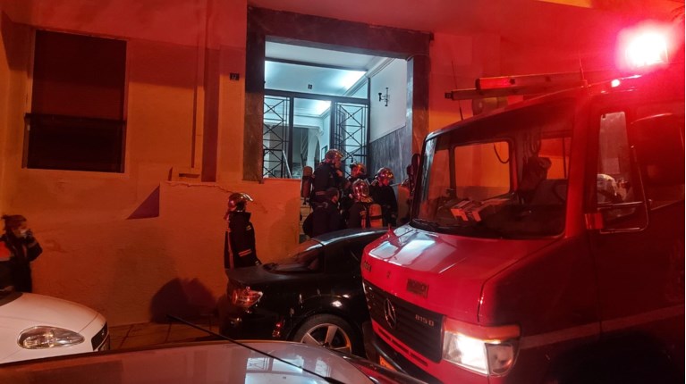 Φωτιά σε διαμέρισμα στην Κυψέλη