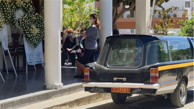 Νεκροφόρα
