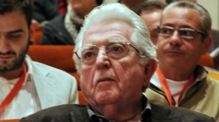 Μανώλης Λαθιουδάκης