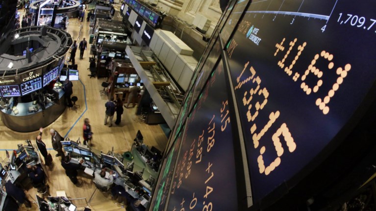 Γουόλ Στριτ: Υποχώρησε ο Dow Jones και ο Nasdaq