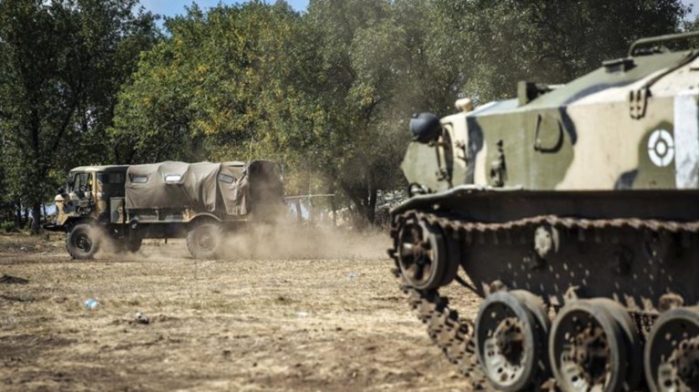 Ουκρανία: Συγκρούσεις στο αεροδρόμιο του Λουγκάνσκ
