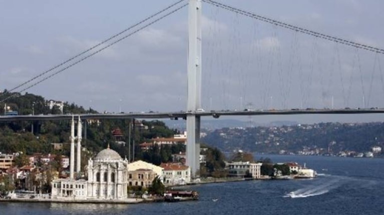 Αλλάζουν ακόμη και το όνομα της γέφυρας του Βοσπόρου