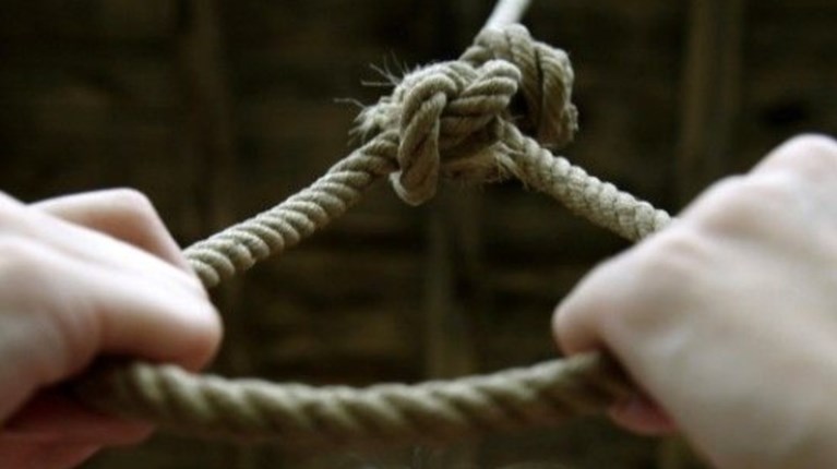 Μαρτυρία-κλειδί για τον απαγχονισμό στην πλατεία Κλαυθμώνος