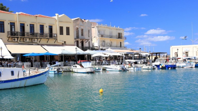 Πήραν στο κυνήγι ελεγκτές για μαύρη εργασία στο Ρέθυμνο