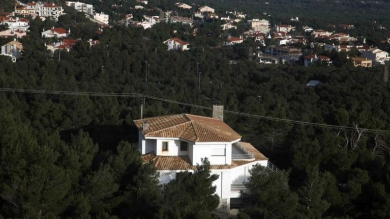 Από Σεπτέμβριο ο νέος νόμος για τα δασικά αυθαίρετα