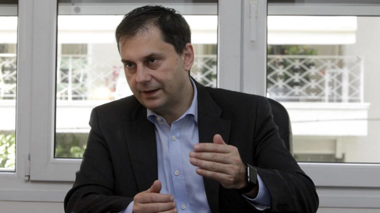 Θεοχάρης: Έκτακτη διάσκεψη των προέδρων για την παραίτηση Σακελλαρίου