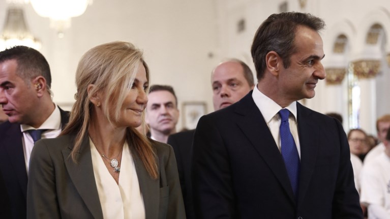 Στο Τάρπον Σπριγκς της Φλόριντα Κυριάκος και Μαρέβα [εικόνες]