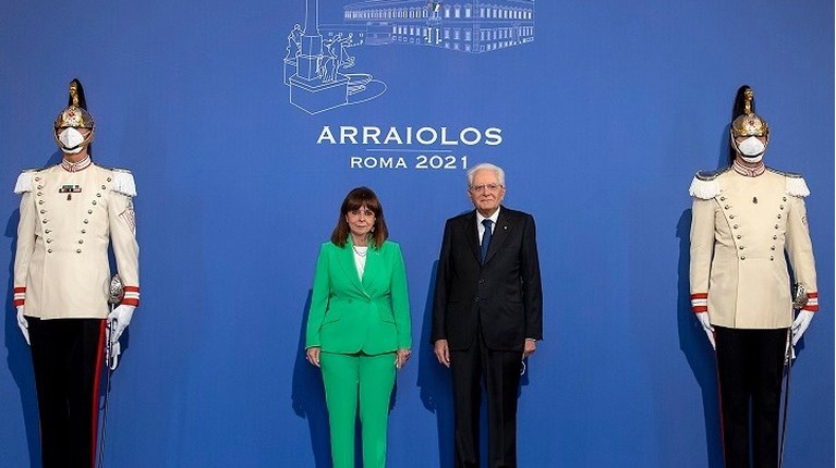 Κατερίνα Σακελλαροπούλου