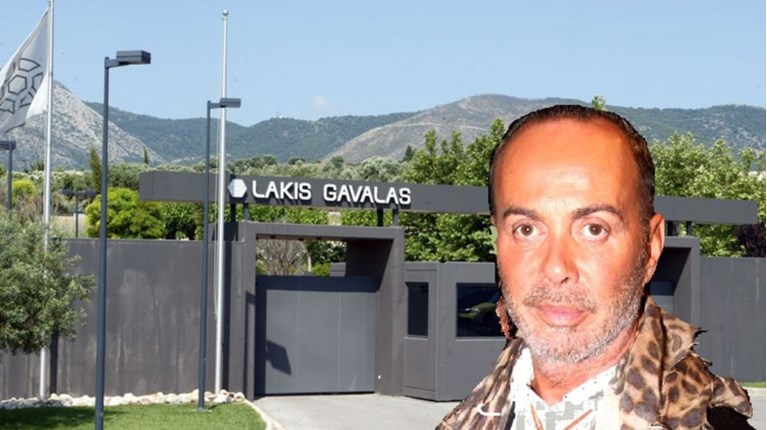 Λάκης Γαβαλάς
