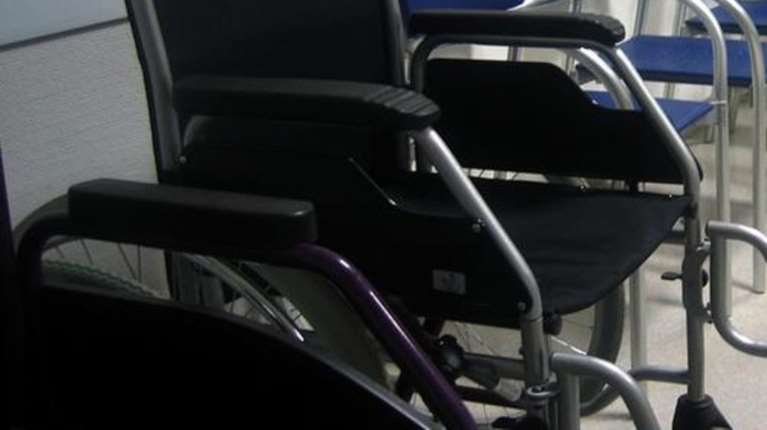 Σεπόλια: Έκαναν έξωση σε οικογένεια με παιδί ΑμεΑ