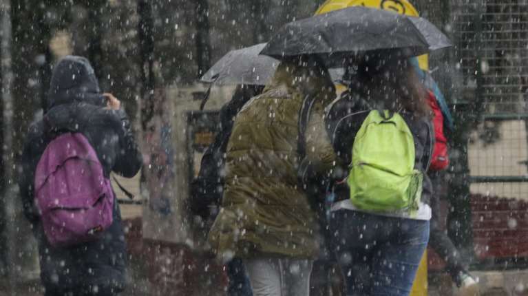 Νέο έκτακτο δελτίο από την ΕΜΥ: Πού θα συνεχιστούν τα φαινόμενα μέχρι τη Δευτέρα