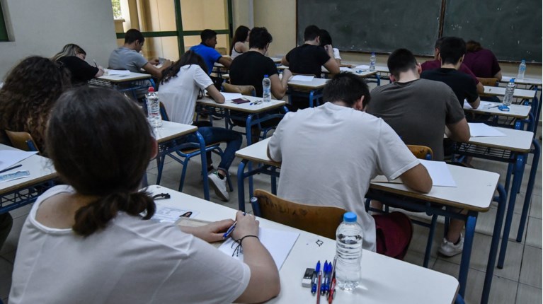 Κεραμέως: Συνυπολογισμός βαθμού Α, Β & Γ Λυκείου για εισαγωγή σε ΑΕΙ, ΤΕΙ
