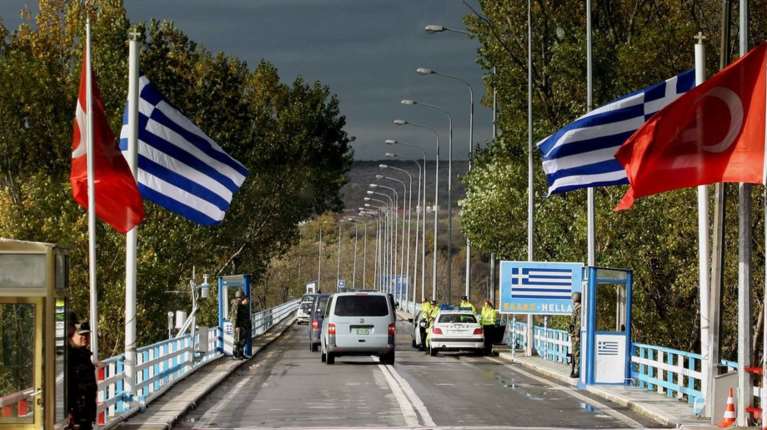 Επεισόδιο στη &quot;νεκρή ζώνη&quot;: Τουρκικό στρατιωτικό όχημα έδιωξε Ελληνοκύπριο γεωργό - Αρνητική εξέλιξη λέει ο Χριστοδουλίδης