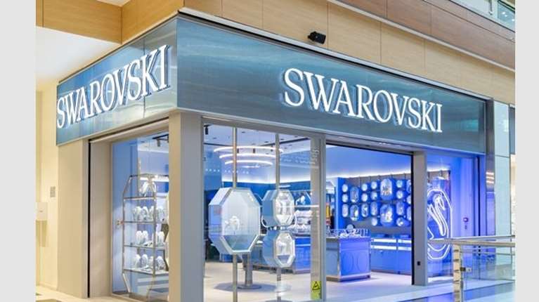 Πόσα κοσμήματα Swarovski αγόρασαν οι Ελληνίδες
