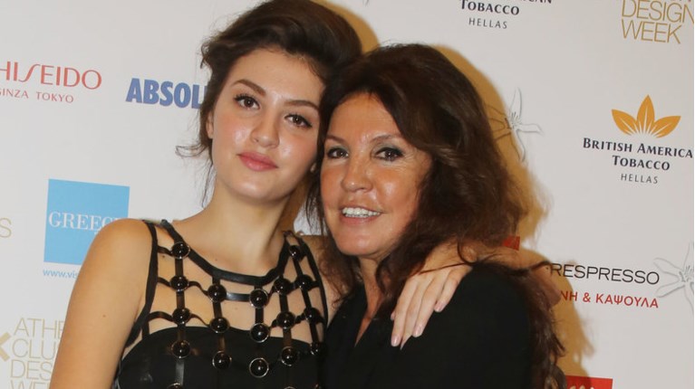 Βάνα Μπάρμπα: Η Φαίδρα πονάει, έχει 5 χρόνια να μιλήσει με τον πατέρα της