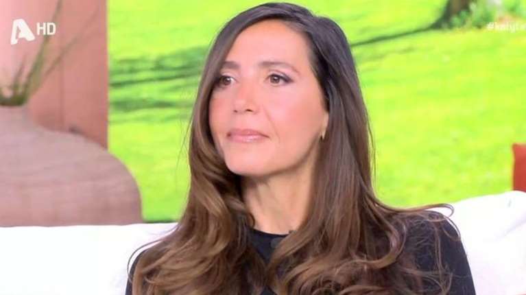 Σοκάρει η Αίθρα Λυκουρέζου για εργαζόμενο του πατέρα της: &quot;Εμπαινε στο δωμάτιό μου όταν ήμουν 6-7 ετών, τριβόταν...&quot;