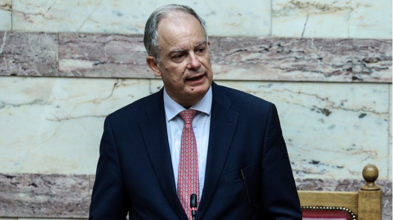 Νέος πρόεδρος της Βουλής με ρεκόρ 283 ψήφων ο Κώστας Τασούλας